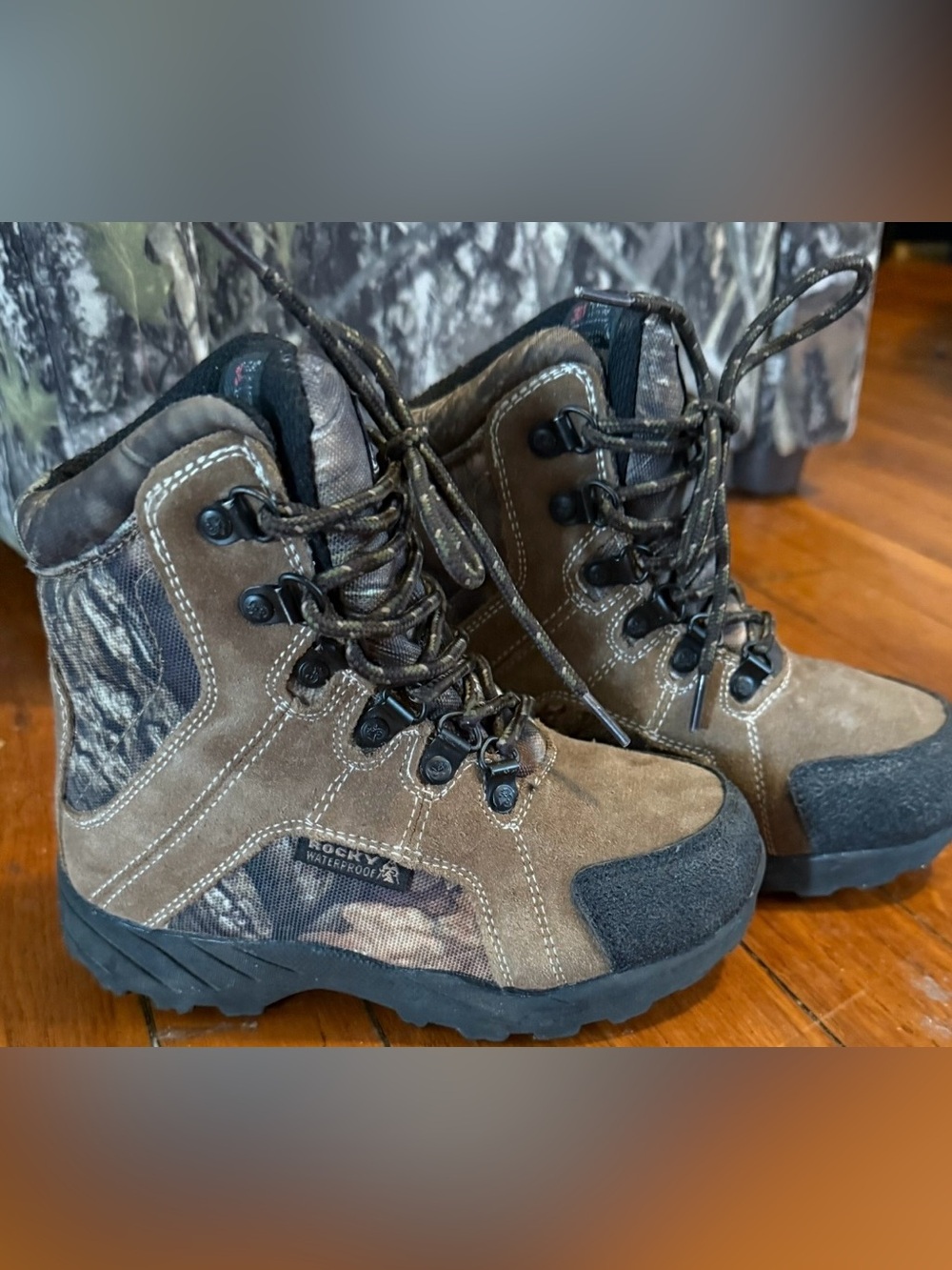 Rocky Kids Brown and Black Camo Waterproof Hiking Boots winter boots